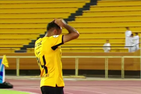 في مباراته الأولى.. كهربا يقود القادسية لفوز عريض على النصر بالدوري الكويتي